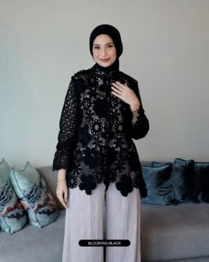 aisha blouse