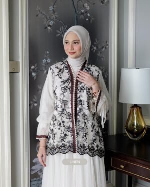 ameena outer